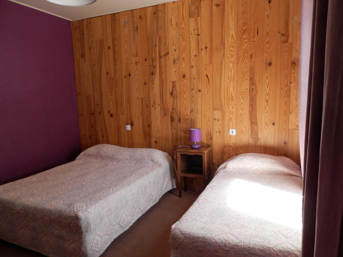 Hotel La Gare Л’Аржантьер-ла-Бессе Экстерьер фото