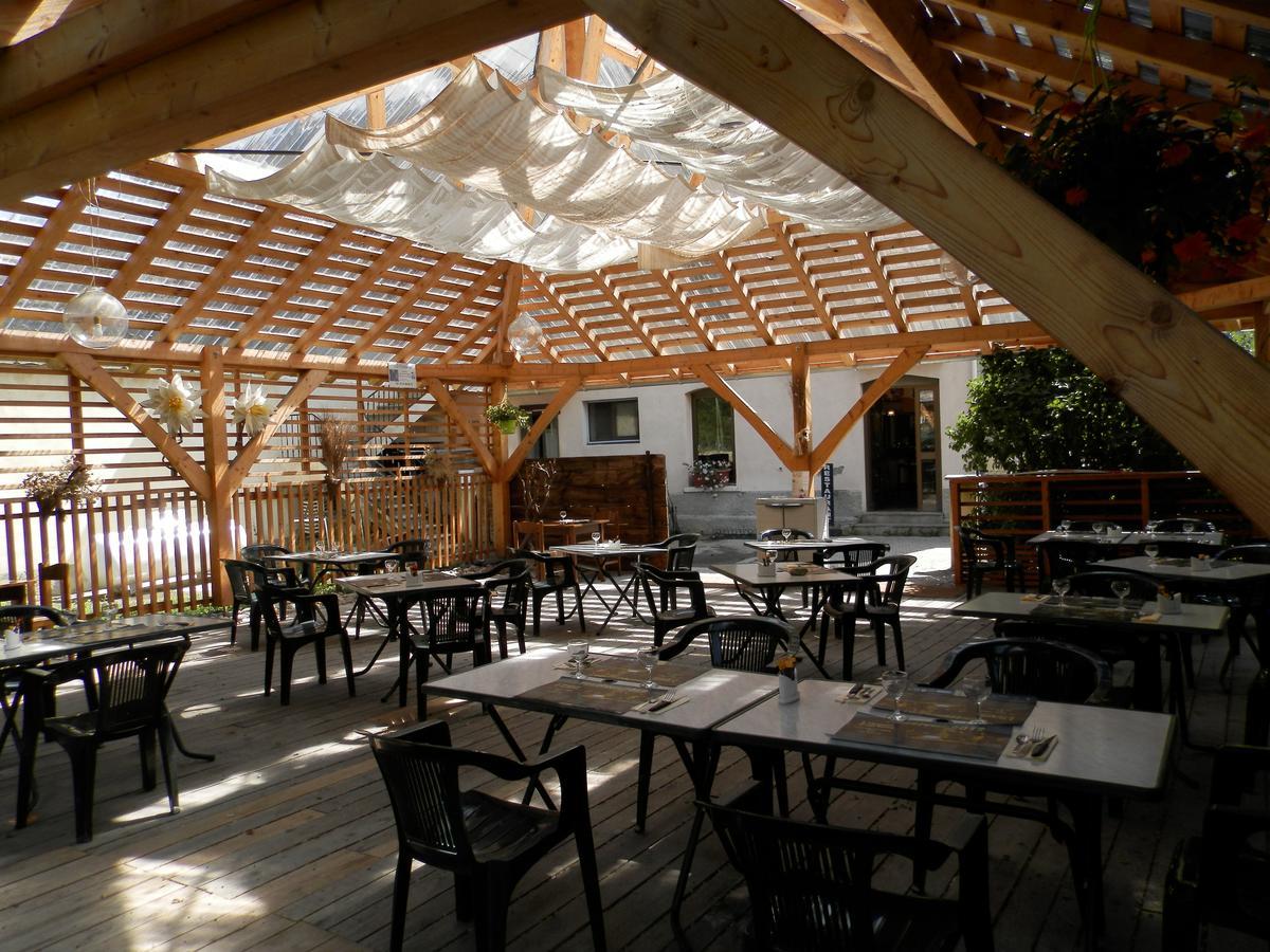 Hotel La Gare Л’Аржантьер-ла-Бессе Экстерьер фото